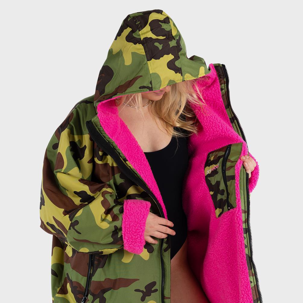 dryrobe Advance Long Sleeve Changing Robe - Camo / Pink Extra Image 1